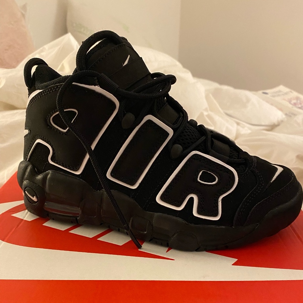 BRAND NEW Air More Uptempo GS 'Black' 2016 – Size US 4.5 Y. Never worn!